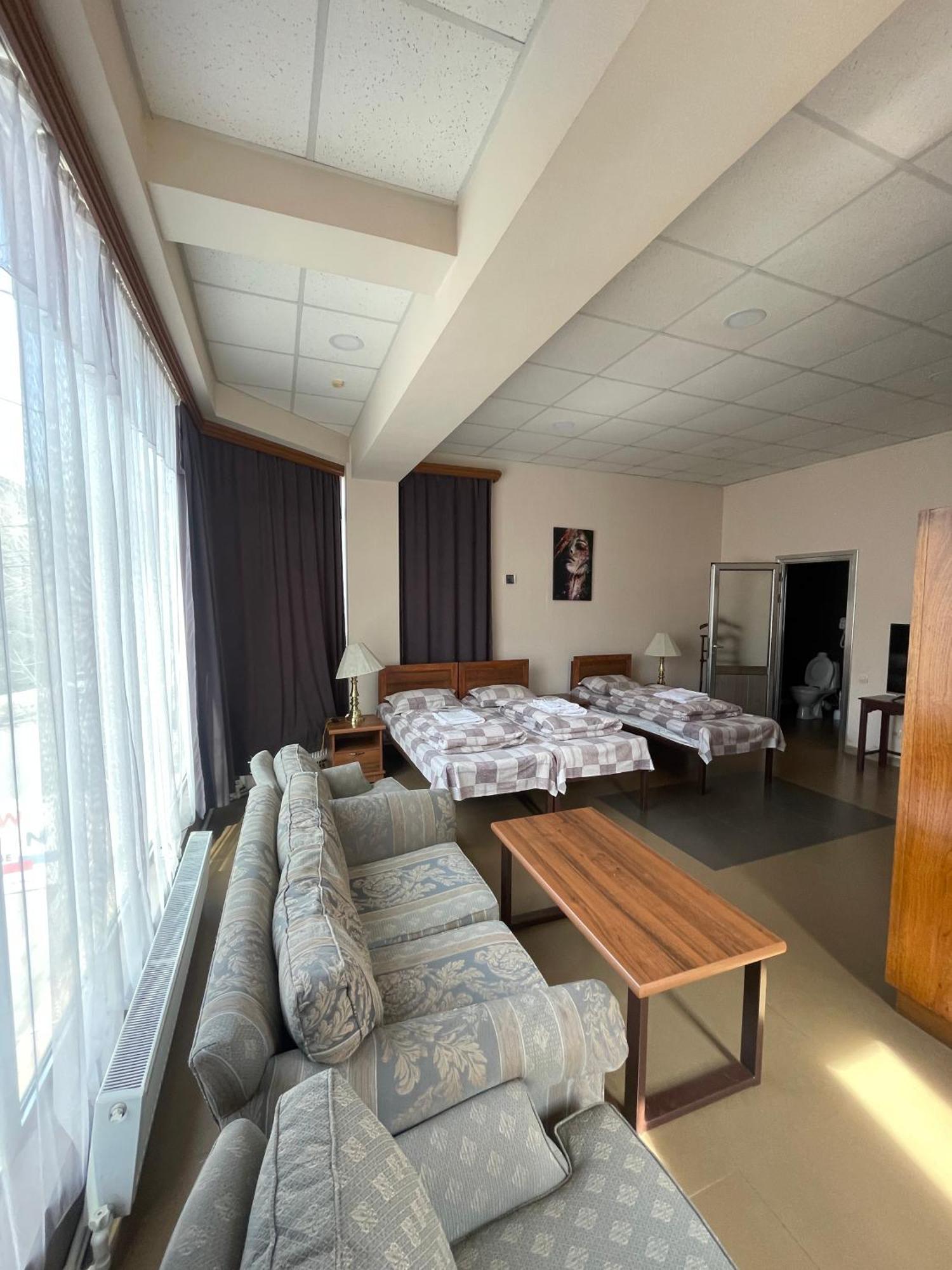 Downtown B&B Vanadzor Dış mekan fotoğraf